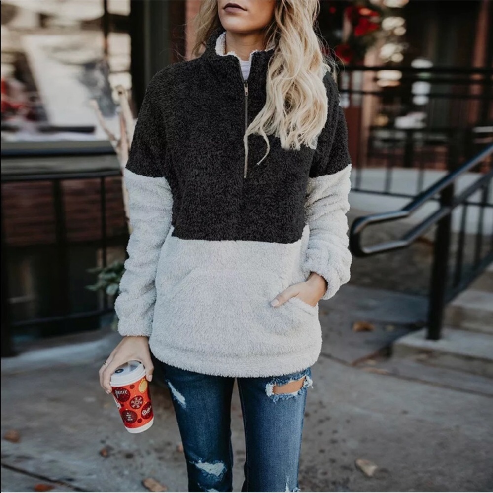 Black & Cream Two Tone Sherpa 1/4 Zip Pullover - Picture 2 of 8